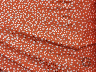 s323